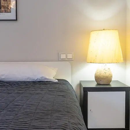 Paloma Μαρμπέλλα